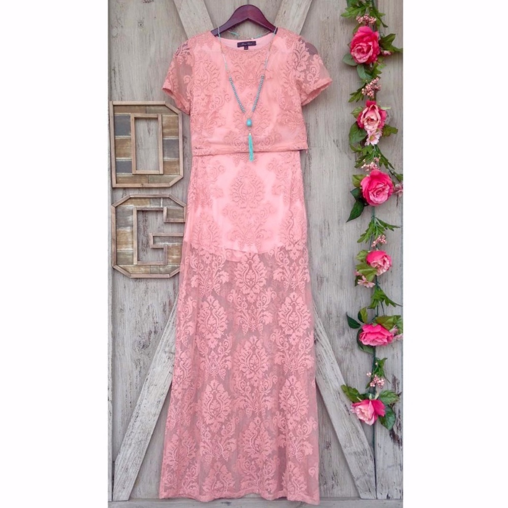 Brand New 2 Piece Floral Skirt and Top Set